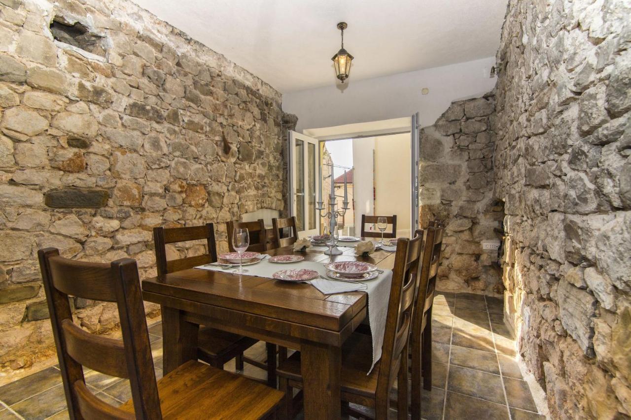 Vila House Lea Igrane Exteriér fotografie
