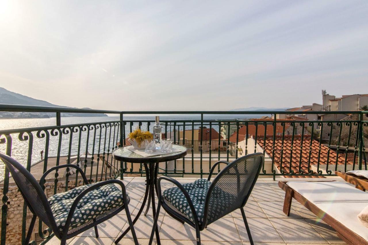 Vila House Lea Igrane Exteriér fotografie